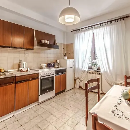Apartment Lili